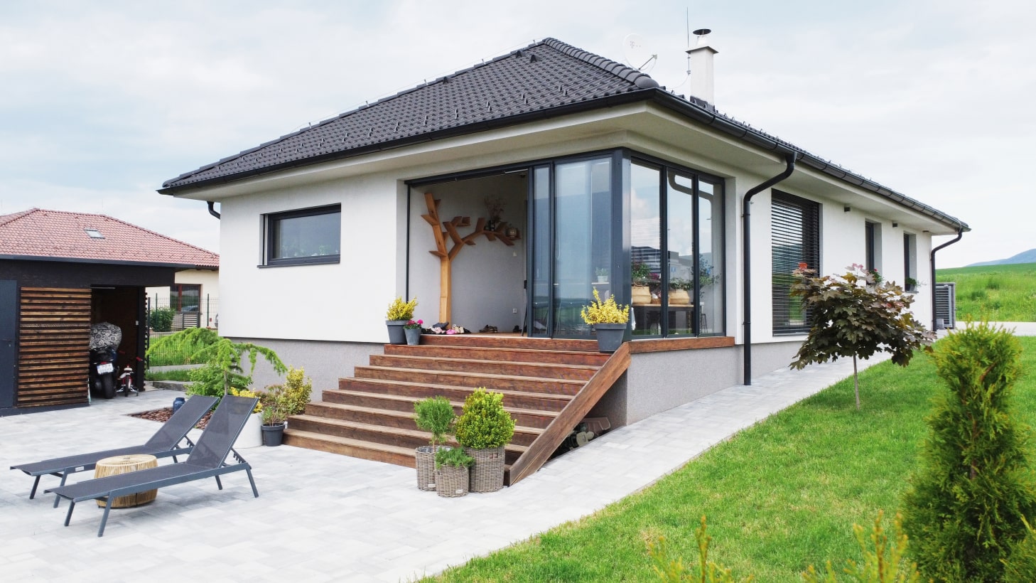 murovany_rodinny_dom_na_kluc_v_luboticiach_pri_presove_uvod